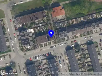 Ambulance met grote spoed naar de Raaigras in Rotterdam