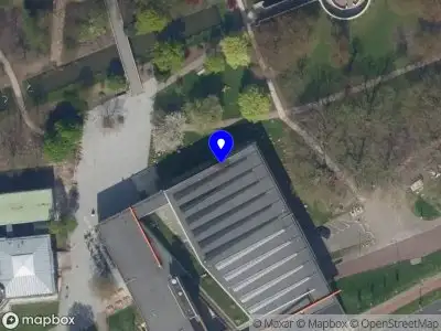 Ambulance met gepaste spoed naar de Westzeedijk in Rotterdam