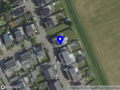 Brandweer en politie met grote spoed naar de Molenhofweg in Leunen vanwege waarnemen gaslucht