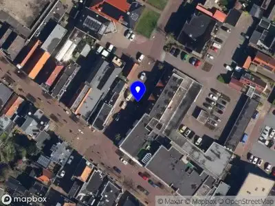 112 melding Brandweer met grote spoed naar de Roggemolenstraat in Joure vanwege waarnemen gaslucht