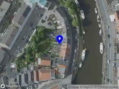 112 melding Ambulance met gepaste spoed naar de Vismarkt in Roermond