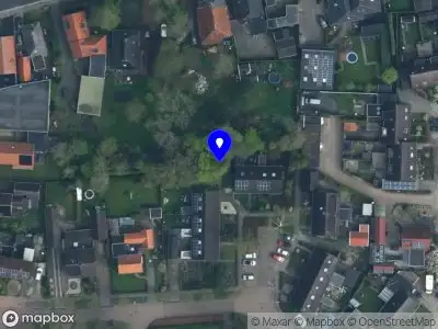 Brandweer met grote spoed naar de Van Zandenstraat in Donkerbroek vanwege gebouwbrand