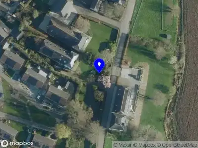 Politie naar de Kerkdijk in Alphen vanwege personen te water