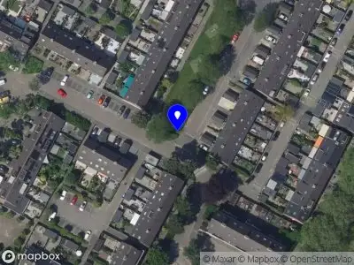 Ambulance met grote spoed naar de Acaciahof in Papendrecht