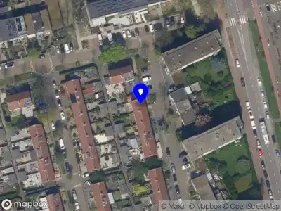 Ambulance met gepaste spoed naar de Antonie Heinsiusstraat in Vlaardingen