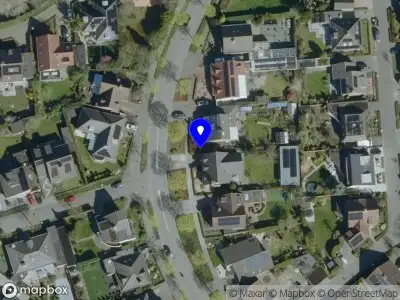 Brandweer met grote spoed naar de Haringvliet in Eindhoven vanwege een buitenbrand