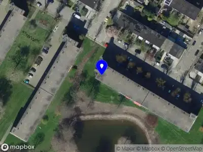 Ambulance met grote spoed naar de Molièreweg in Rotterdam