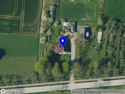 Brandweer met grote spoed naar de De Heuvel in Maurik vanwege voertuigbrand