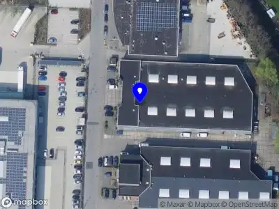 Ambulance met gepaste spoed naar de Zernikestraat in Dordrecht