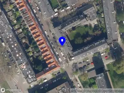 Politie naar de Vlaggemanstraat in Rotterdam