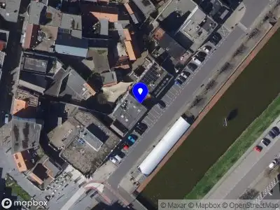 Politie met grote spoed naar de Herengracht in Terneuzen vanwege steekincident