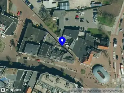 Politie naar de Achterstraatje in Veenendaal vanwege aanrijding met letsel