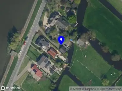 Ambulance met gepaste spoed naar de IJsseldijk-Noord in Ouderkerk aan den IJssel