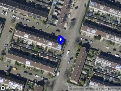 Ambulance met grote spoed naar de Bellamystraat in Ridderkerk