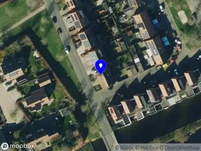Politie naar de Buidelmos in Zwolle vanwege steekincident