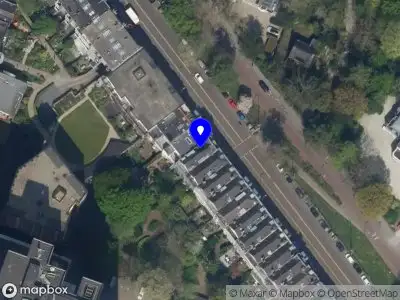 112 melding Ambulance met gepaste spoed naar de Honingerdijk in Rotterdam