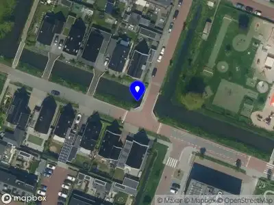 Ambulance met grote spoed naar de Prinses Wilhelminasingel in Zuidoostbeemster