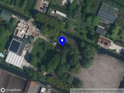 Ambulance met gepaste spoed naar de Leendert Meeszstraat in Haarlem