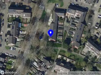 Ambulance met grote spoed naar de Patrijs in Ridderkerk