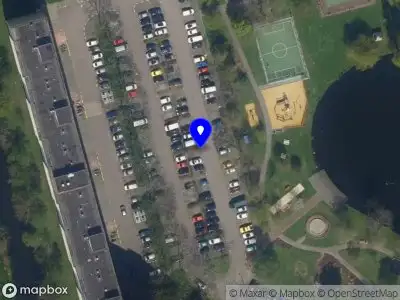 Brandweer met gepaste spoed naar de Reviusrondeel in Capelle aan den IJssel vanwege stankoverlast