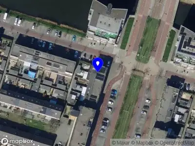 112 melding Ambulance met grote spoed naar de Avenue Carré in Barendrecht