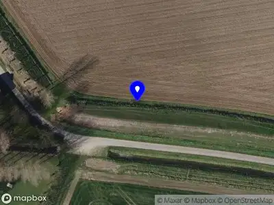 Brandweer en politie met grote spoed naar de Zachariasweg in Sluis vanwege middelgrote brand