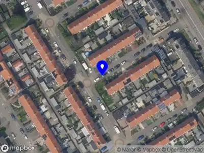 Ambulance met grote spoed naar de Petrus van der Veldenstraat in Nieuw-Lekkerland