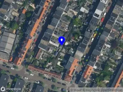 Brandweer met gepaste spoed naar de Teylerplein in Haarlem vanwege een buitenbrand