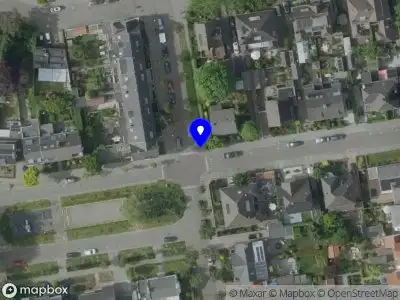 Ambulance met gepaste spoed naar de Bisschop Schrijnenstraat in Roermond