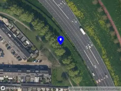 Brandweer met grote spoed naar de Frederik van Eedenplaats in Capelle aan den IJssel vanwege stankoverlast