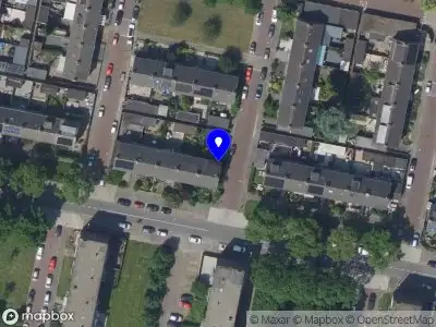 Ambulance met grote spoed naar de Volkerakweg in Dordrecht