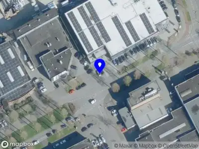 Politie naar de Titaniumlaan in 's-Hertogenbosch vanwege ongeval met letsel