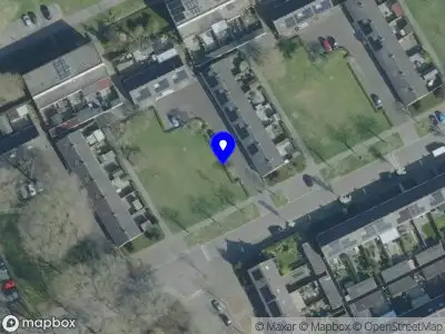 Brandweer met grote spoed naar de Constantijn Huygensstraat in Oss vanwege waarnemen gaslucht