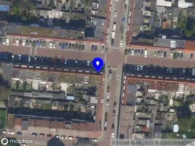 Ambulance met gepaste spoed naar de Mahlerstraat in Vlaardingen
