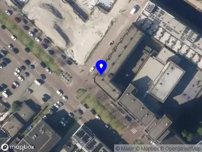 Ambulance met grote spoed naar de Landscheidingstraat in Leidschendam
