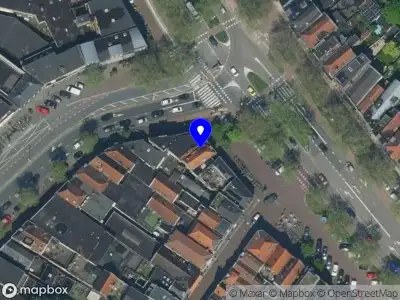 Ambulance met gepaste spoed naar de Oude Vismarkt in Purmerend