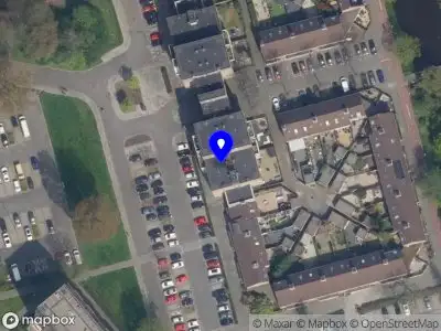 112 melding Ambulance met grote spoed naar de Albert Schweitzerplaats in Rotterdam