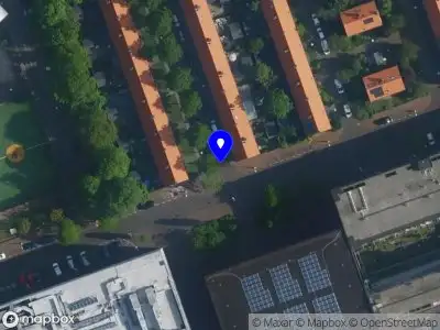 Brandweer met gepaste spoed naar de Van der Vijverstraat in Amsterdam