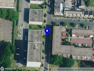 Politie naar de Landsherenlaan in Deventer vanwege steekincident