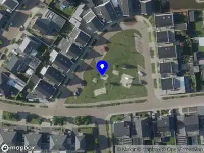 112 melding Brandweer met gepaste spoed naar de Schrijnwerkerstraat in Roggel vanwege een buitenbrand