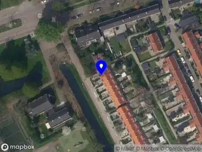 Ambulance met grote spoed naar de Mare in Rotterdam