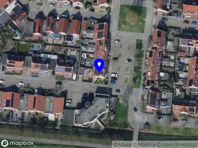 Ambulance met gepaste spoed naar de Poelwijk in Maasdam