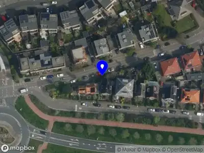 Ambulance met gepaste spoed naar de 's-Gravenzandseweg in Monster