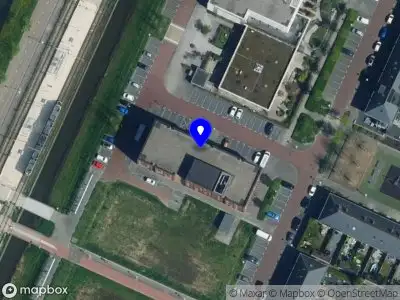 Ambulance met gepaste spoed naar de Kamillelaan in Amstelveen
