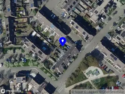 Politie naar de Akkersvoorde in Spijkenisse vanwege steekincident