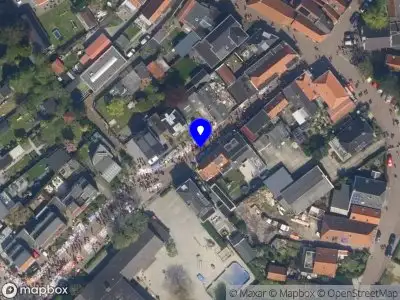 Ambulance met grote spoed naar de Vlaardingseweg in Schiedam