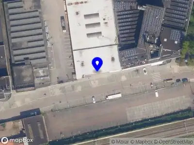 Ambulance met grote spoed naar de Ceintuurbaan in Rotterdam