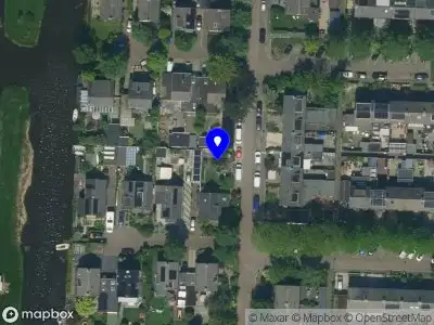Ambulance met grote spoed naar de Walvischstraat in Jisp