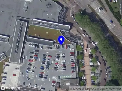 Ambulance met gepaste spoed naar de Piazza Center in Gorinchem