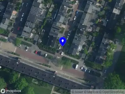 Ambulance met grote spoed naar de Don Boscolaan in Amstelveen
